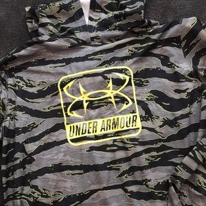 Boys under armour hoodie